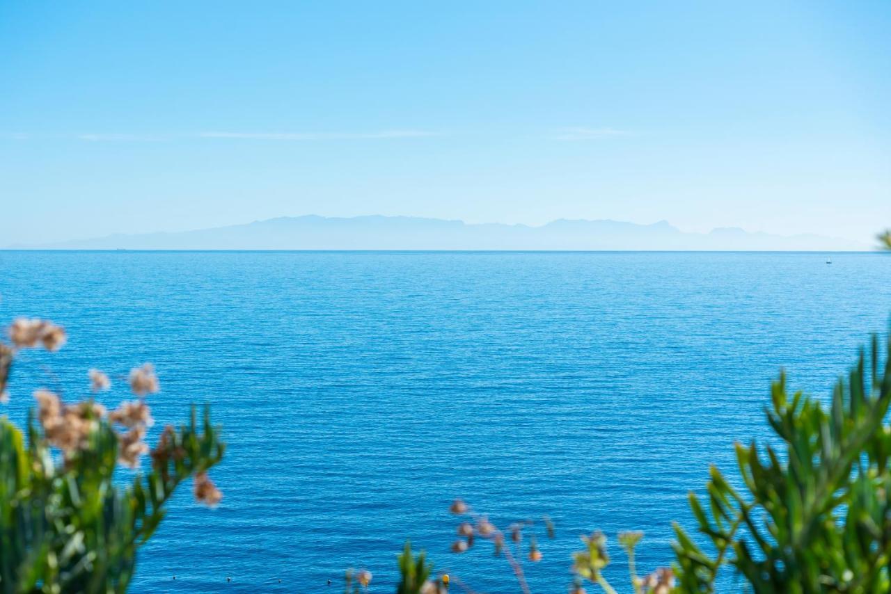 La Nea Beach Apartment Radazul Dış mekan fotoğraf